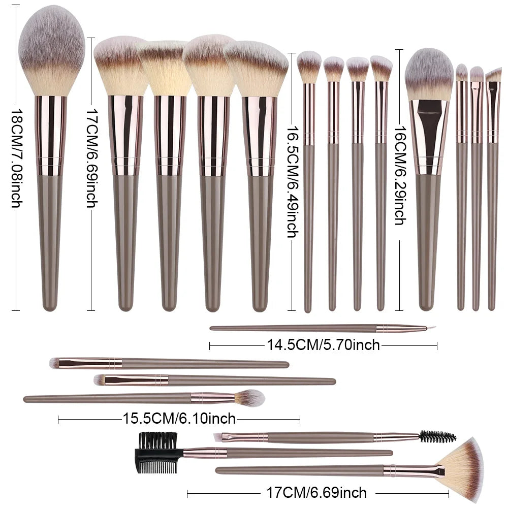 18Pcs Lavish n' Luscious Makeup Brushes Set